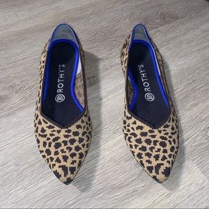 Rothys Leopard print Pointed toe flats